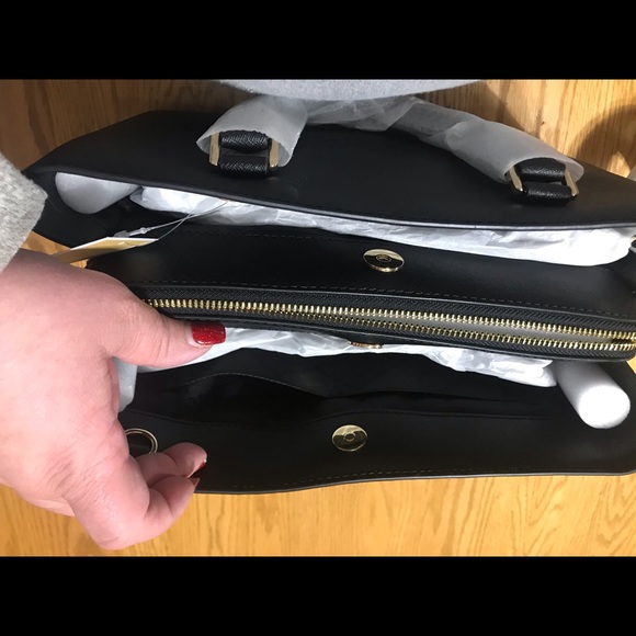 Michael Kors Large Savannah Black Satchel - Picture 7 of 8